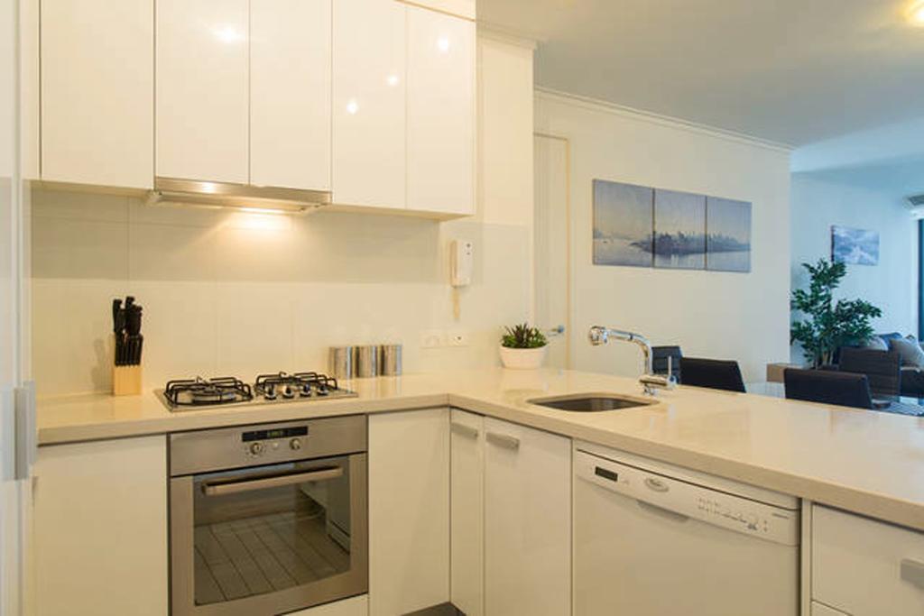 Mj Shortstay Whiteman St Apartment メルボルン エクステリア 写真